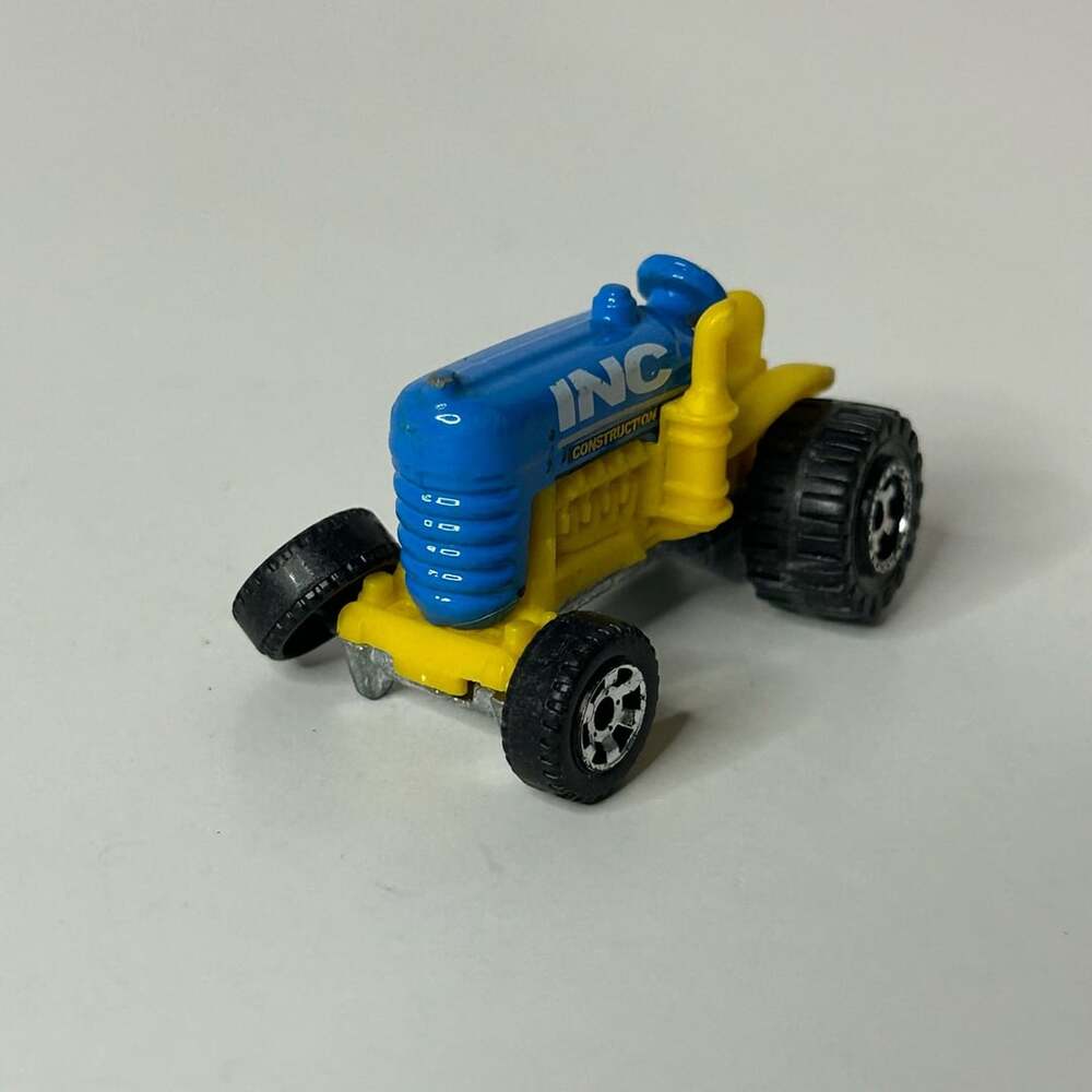 Matchbox Crop Master INC Construction Tractor Blue Yellow